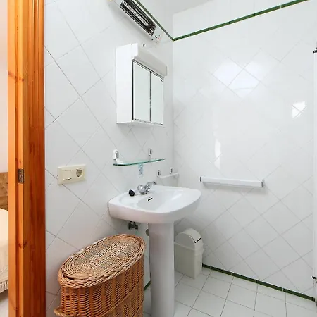 Holiday home Holiday Home La Vina By Interhome *